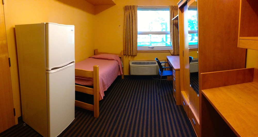 St. Lawrence College Residence Kingston 2019 Pictures, Reviews, Prices