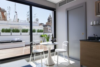 Kare No By Aspasios Deals Reviews Sitges Esp Wotif - 