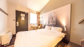 Desk, free cots/infant beds, free WiFi, linens