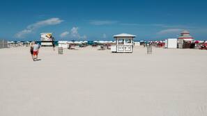Private beach, sun loungers, beach umbrellas, beach towels