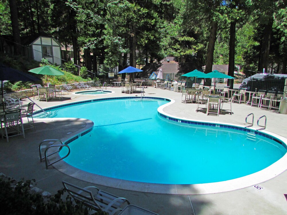 Arrowhead Ranch Lake Arrowhead Usa Best Price Guarantee