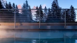 Indoor pool, outdoor pool