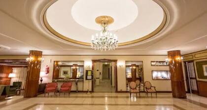 Hotel Astor