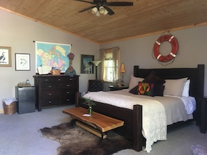 Premier Room (The Georgian) | Egyptian cotton sheets, premium bedding, Tempur-Pedic beds