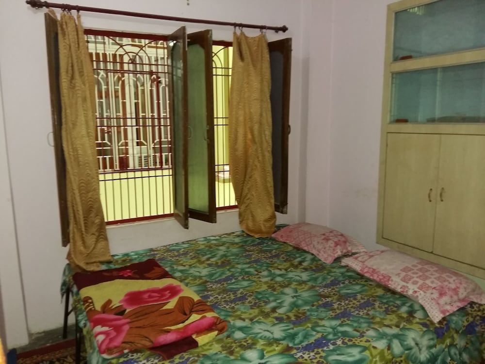 Somit Paying Guest House in Varanasi, India