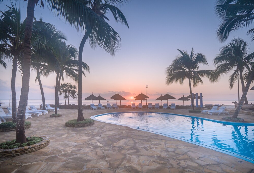 Kiwengwa Beach Resort 2018 Room Prices 183 Deals Reviews Expedia Kiwengwa Beach Resort 5 0 Out Of