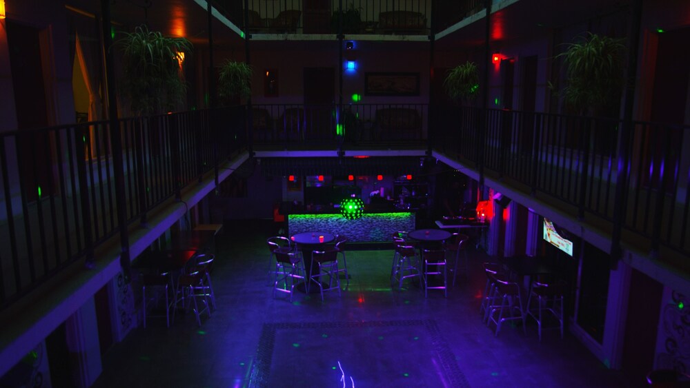 Adult hotels and swinger ft lauderdale