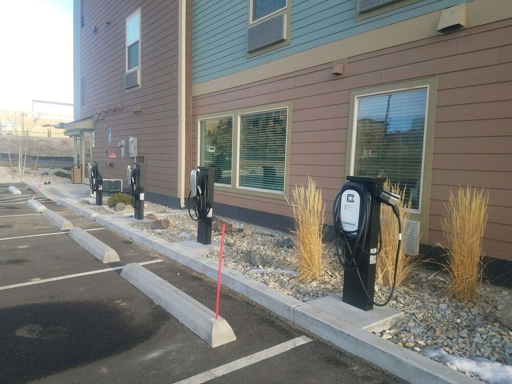 Ledgestone Hotel Elko