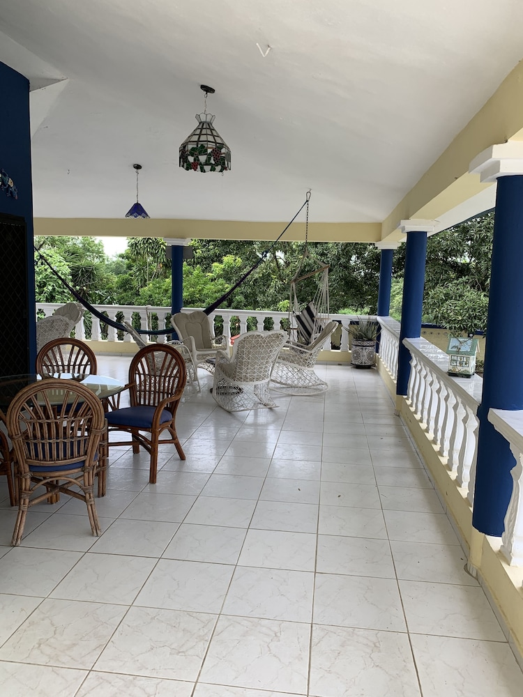 Photo - Sana El Jardin Secreto