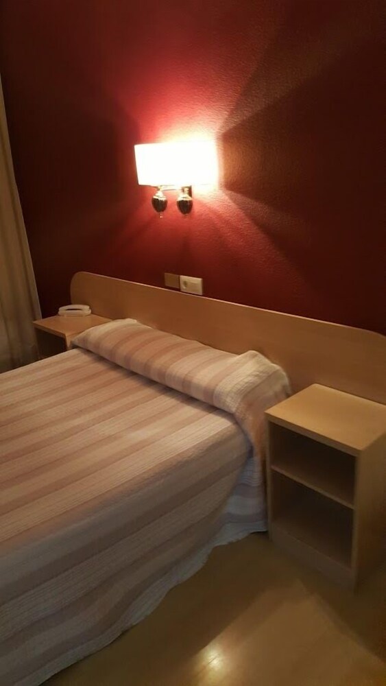 Imagen de Hotel Achuri (2 de 24)