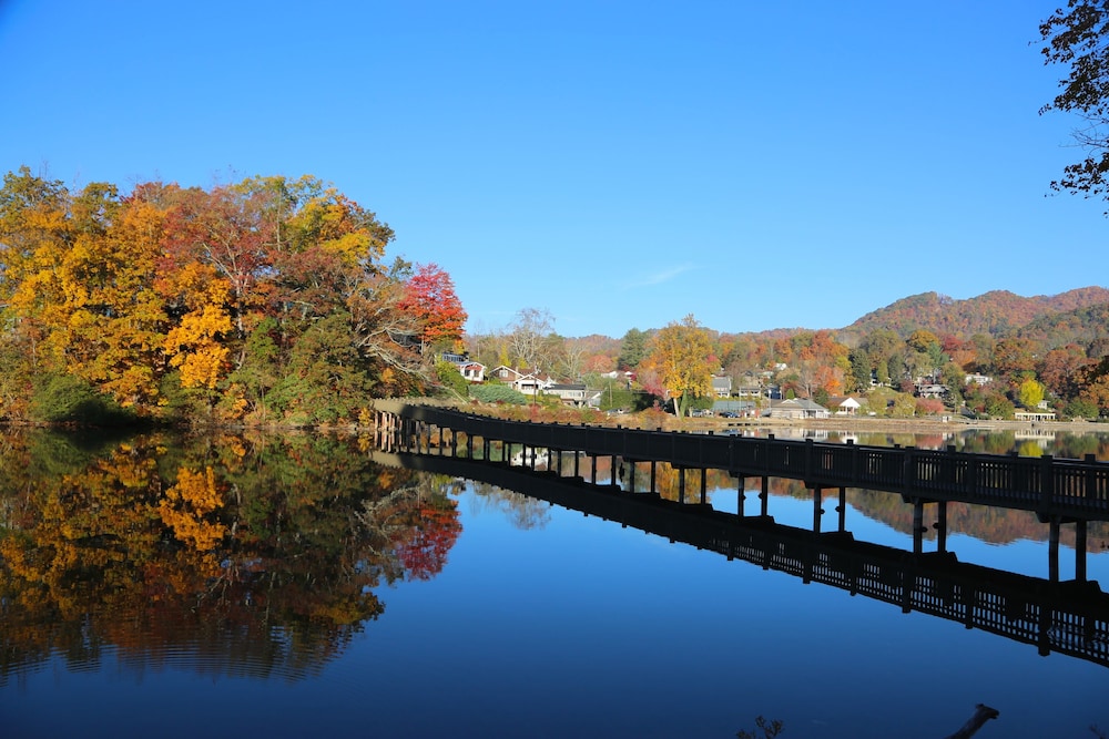 Lambuth Inn at Lake Junaluska