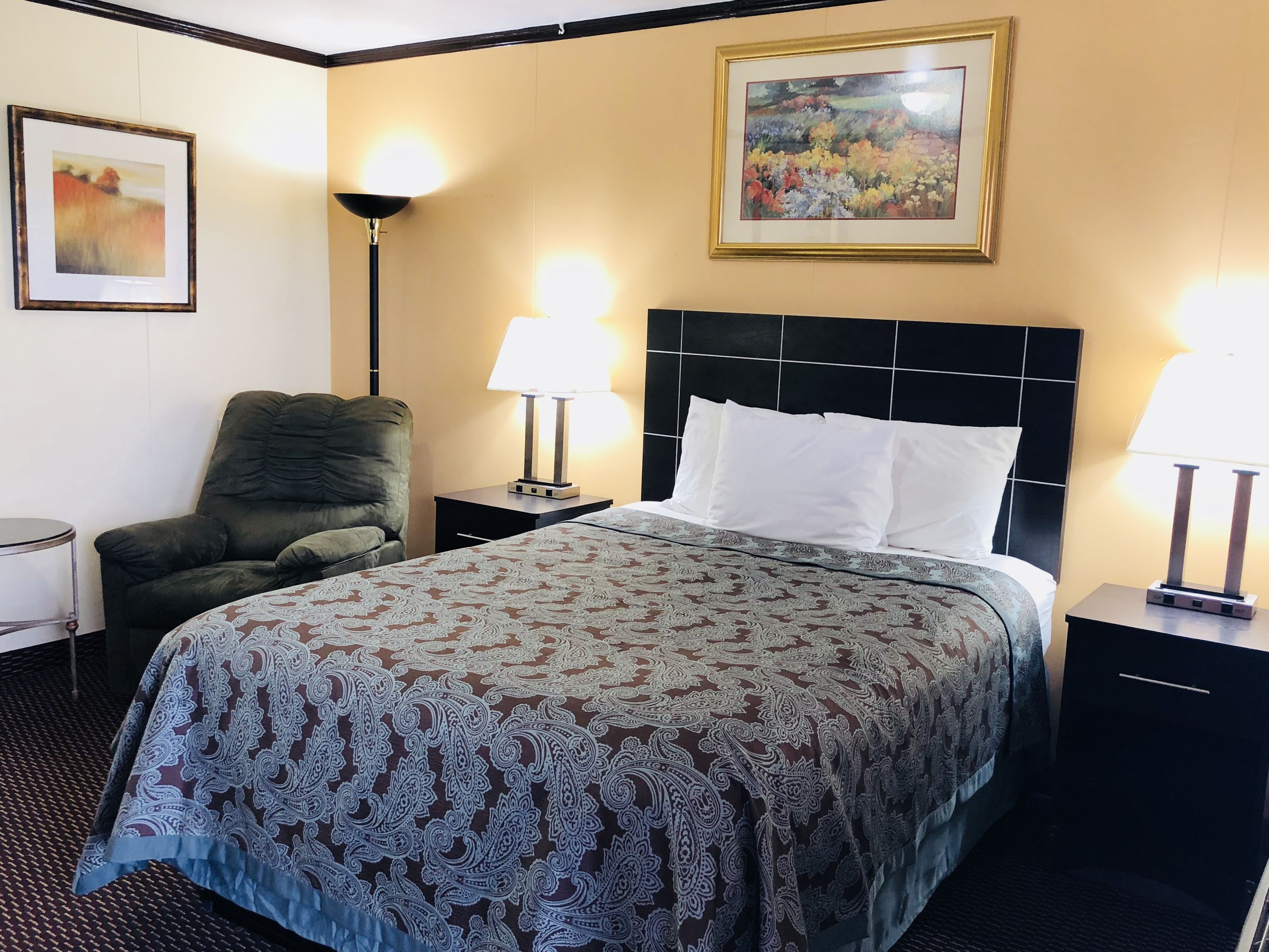 Flamingo Inn in Elk City, United States