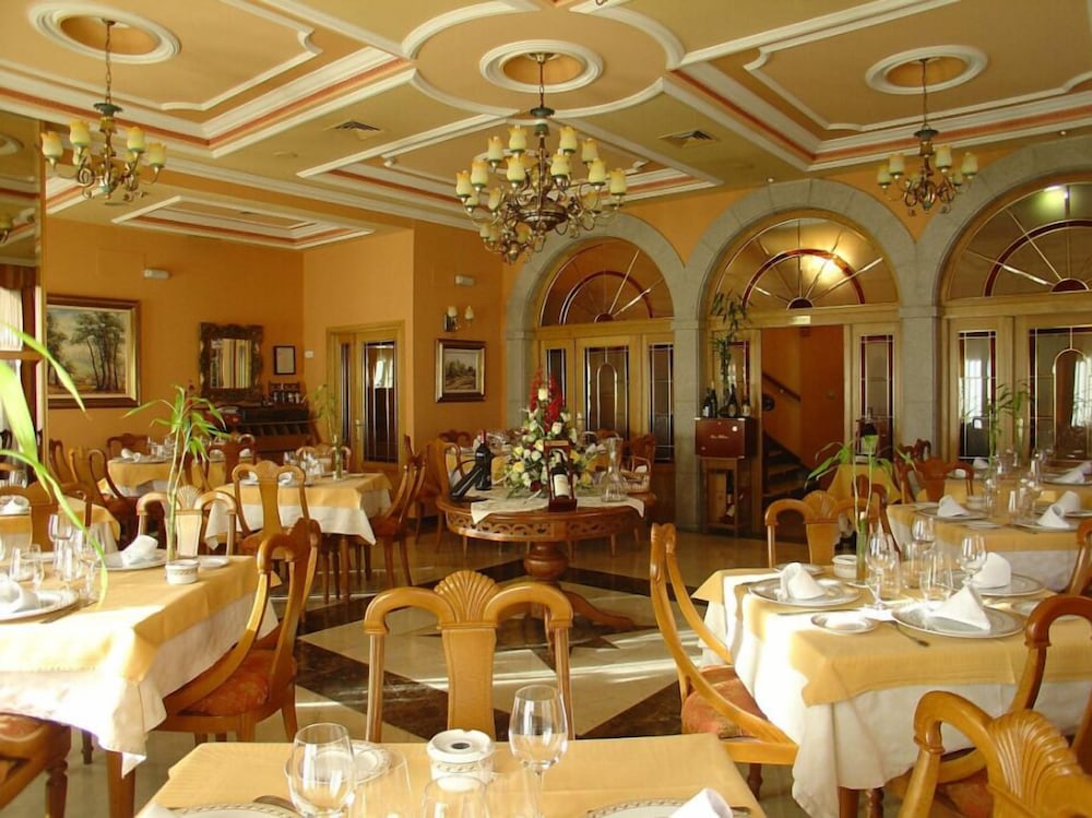 Hotel Santa Teresa in Ávila, Spain
