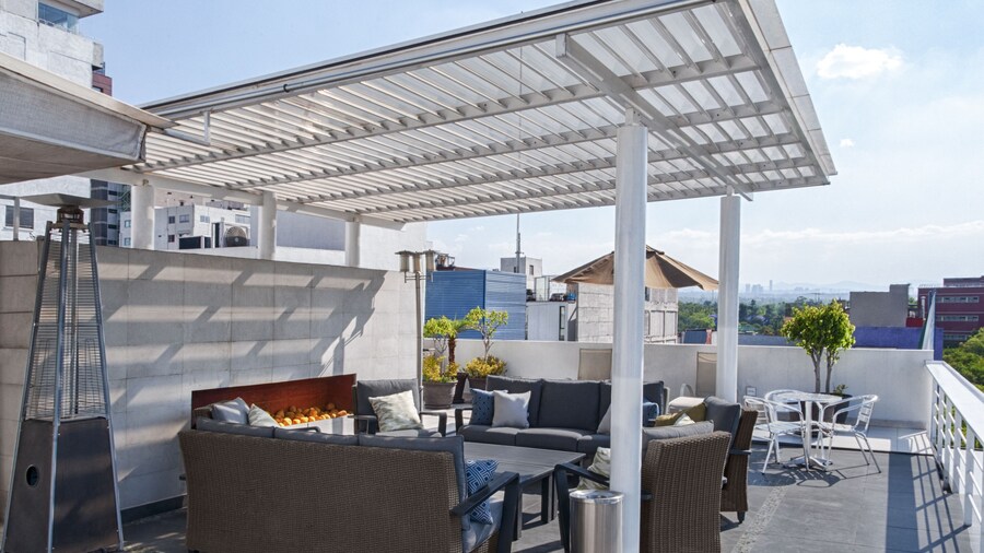 Lombardo Suites