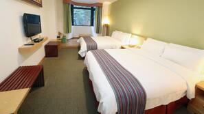 In-room safe, desk, blackout drapes, free WiFi