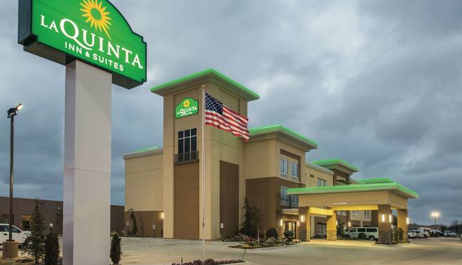 La Quinta Inn Suites By Wyndham Enid In Enid Ok Expedia