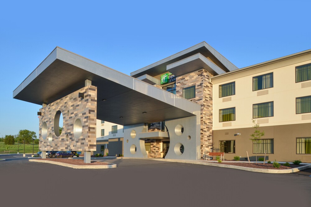 Exterior, Holiday Inn Express & Suites Shippensburg, an IHG Hotel