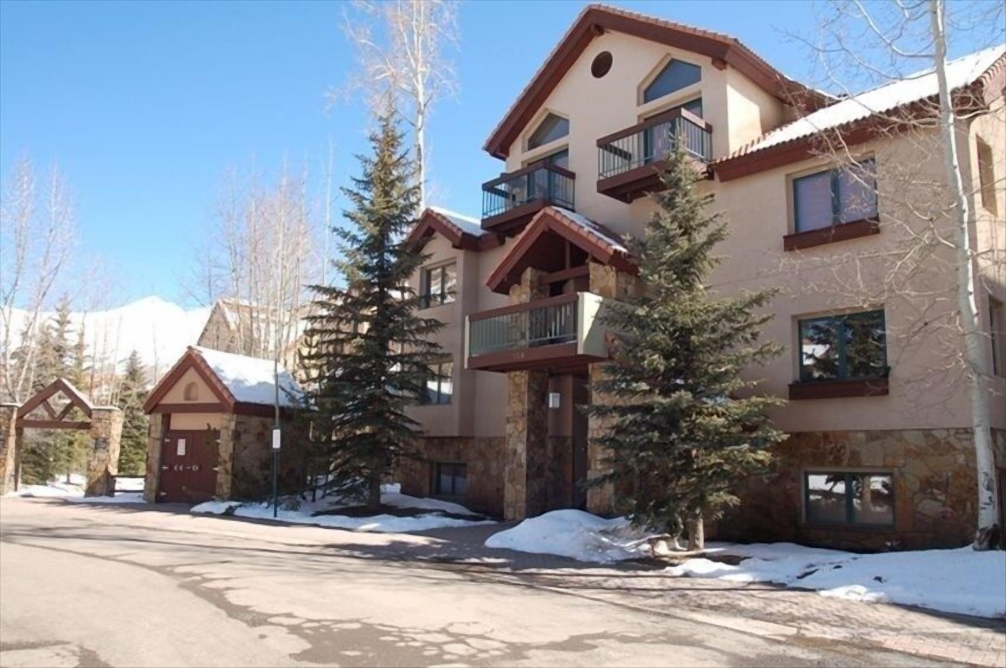 Kayenta Condominium by Telluride Resort Lodging in Telluride, United States