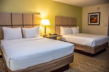 Candlewood Suites Overland Park