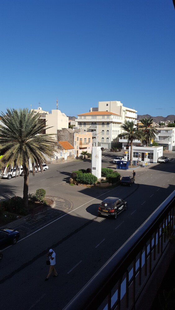 露查住宅之家(chez loutcha residencial)圣维森特 - 优惠订房和住客