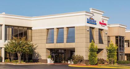 Baymont by Wyndham Fayetteville Fort Bragg Area