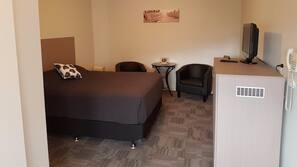 Desk, iron/ironing board, free WiFi