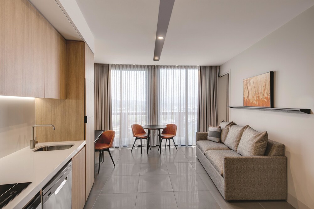 Vibe Hotel Canberra