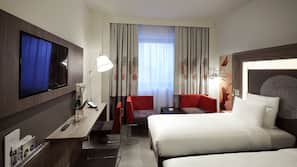 Minibar, in-room safe, desk, blackout curtains