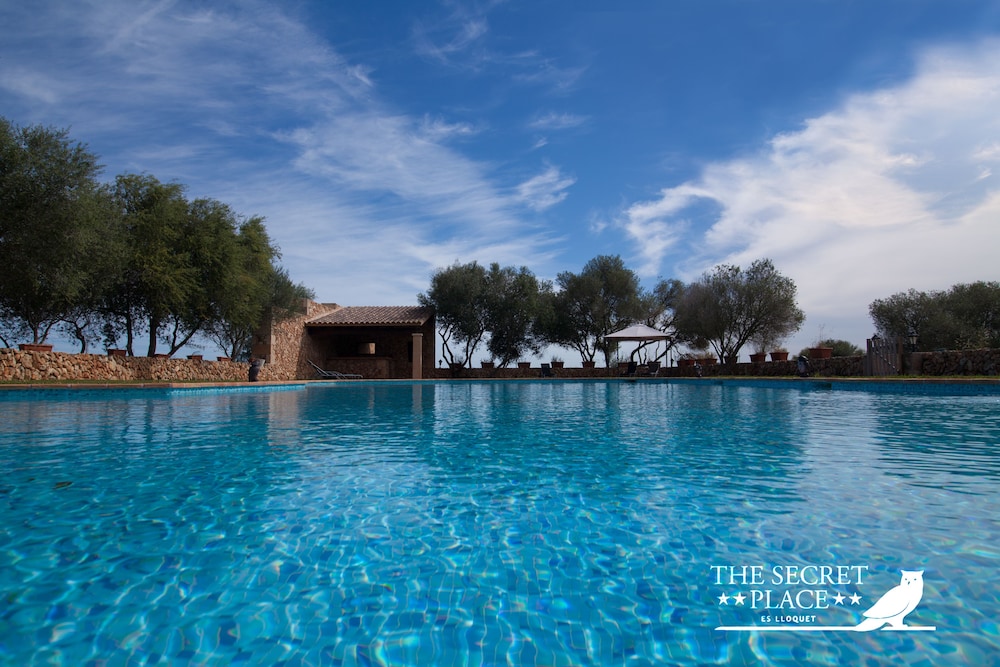 Hotel Es Lloquet in Campos, Spain