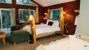 1 bedroom, Egyptian cotton sheets, premium bedding, down duvet