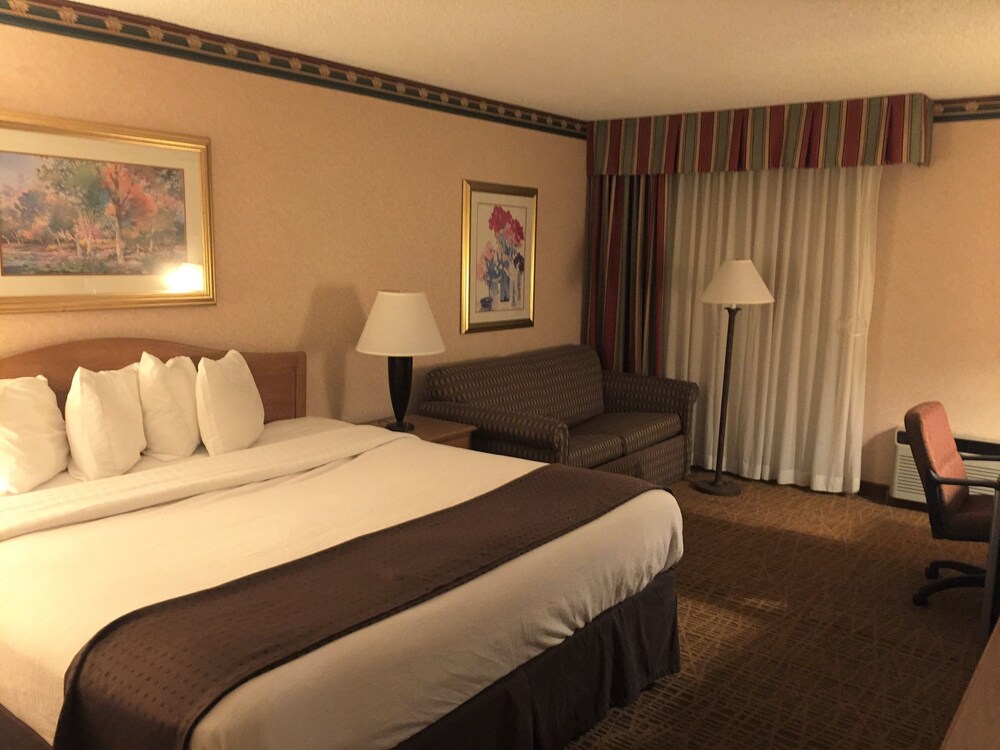 Americas Best Value Inn & Suites Boise