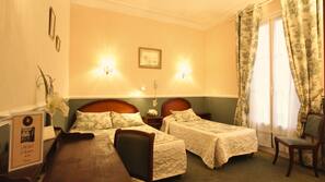Premium bedding, in-room safe, individually decorated