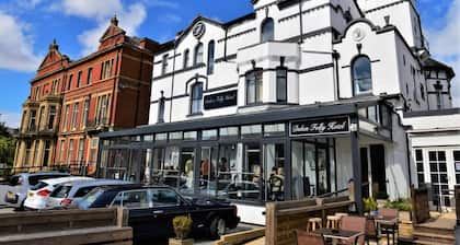 Dukes Folly Hotel