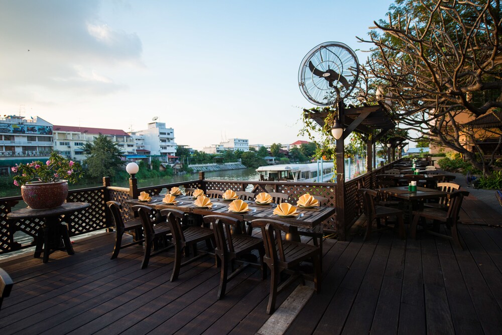 Krungsririver Hotel Ayutthaya