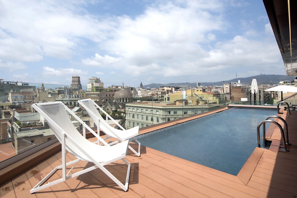 4 Star Hotels