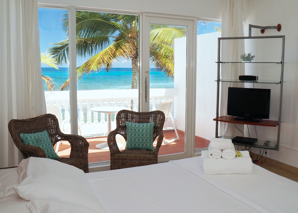 Bravo Beach Hotel 2018 Room Prices Deals Reviews Expedia Bravo Beach Hotel 3 5 Out Of 0 Terrace Patio Featured Image
