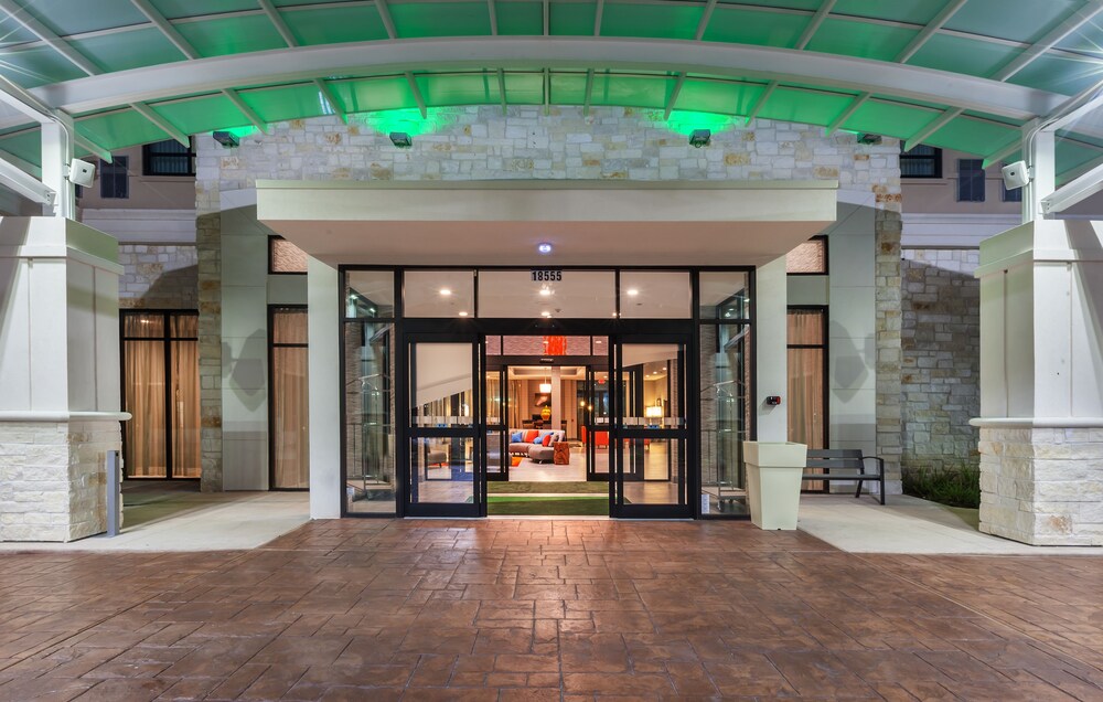 Holiday Inn Houston NE - Bush Airport Area, an IHG Hotel