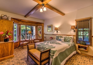 Standard Room, 1 King Bed (Awapuhi) | Iron/ironing board, free cribs/infant beds, free WiFi, bed sheets