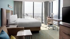 Premium bedding, in-room safe, desk, iron/ironing board
