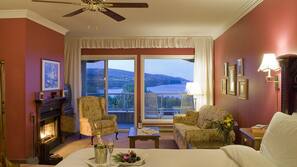 Premium bedding, iron/ironing board, free WiFi
