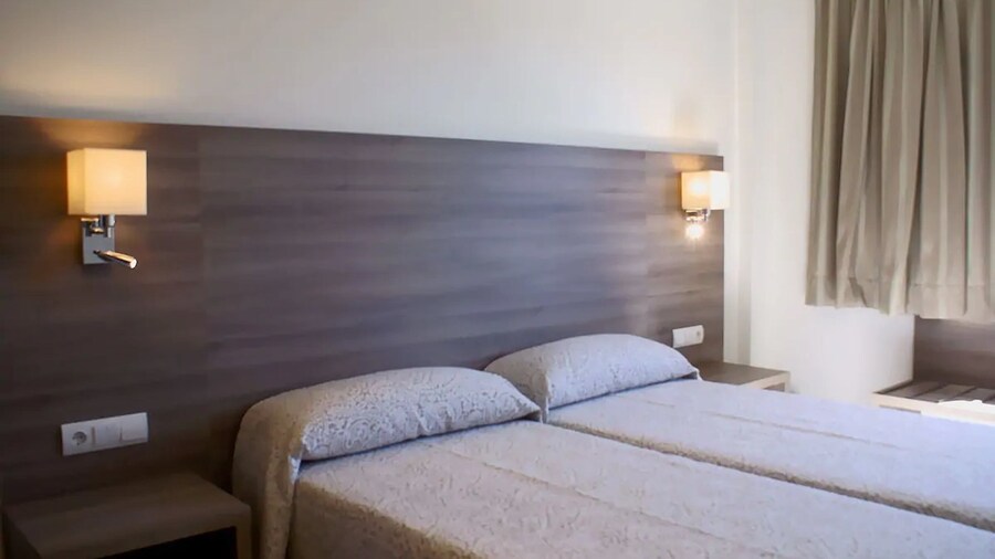 Apartamentos Tres Torres