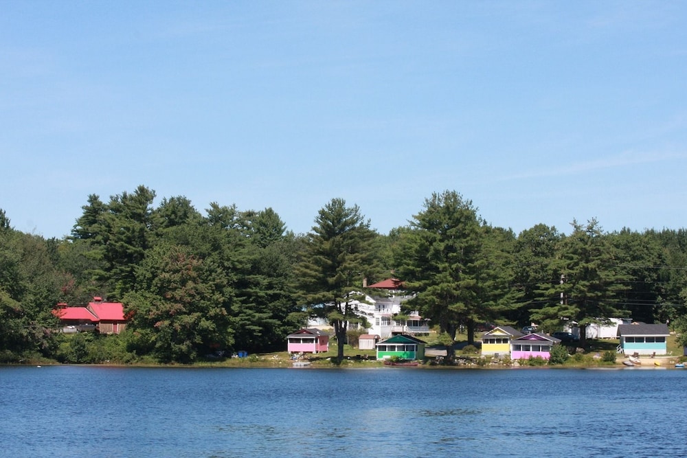 The Cottages at Harvey Lake in Northwood Best Rates & Deals on Orbitz