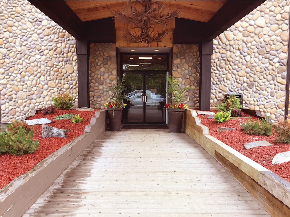 Copper River Inn in Fort Frances Best Rates & Deals on Orbitz