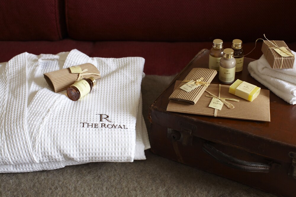 Bathroom amenities, The Royal Hotel