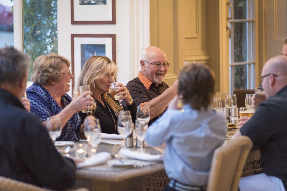 Family dining, The Royal Hotel