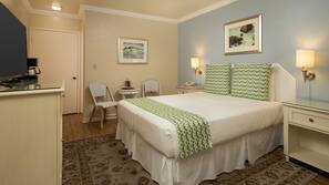 Premium bedding, iron/ironing board, free WiFi