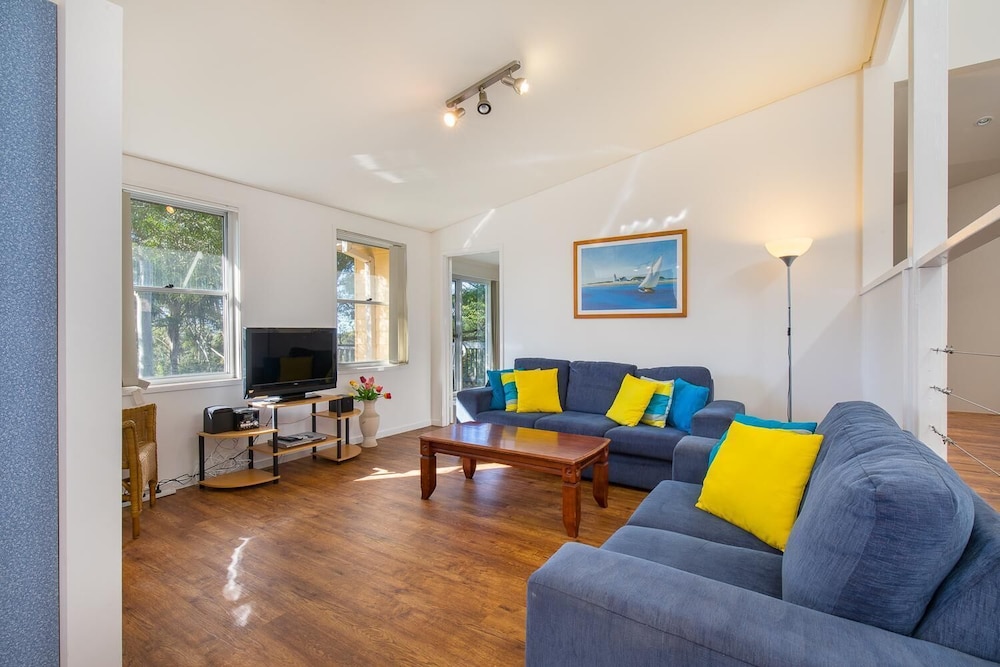Breeze in Mollymook