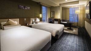 In-room safe, desk, blackout curtains, free WiFi