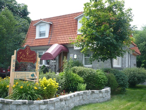 Check Expedia for Availability of À la Claire Fontaine B&B et Spa