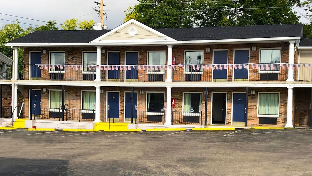 Sunrise Inn Williamstown in Williamstown Best Rates & Deals on Orbitz